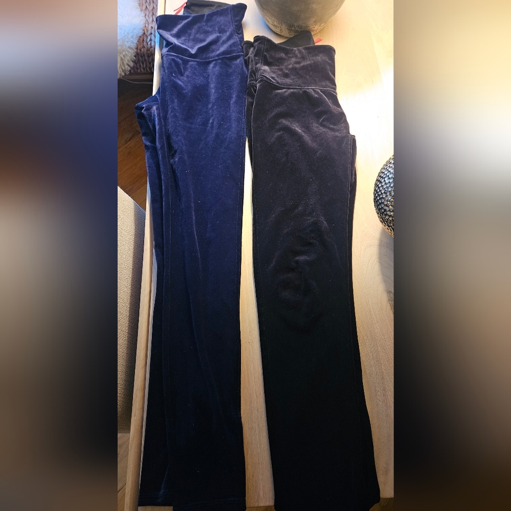 2 Pairs of SPANX Navy and Black Velvet Woman's Leggings
